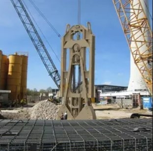Máquina de fundação de pilha de 30m de profundidade de alto desempenho com 50m máx. distância de viagem