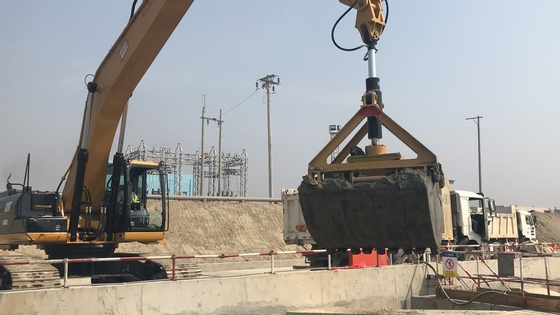 Customização Excavadora Braço Telescópico Boom de Longo Alcance 22 metros Braço Longo Para CAT