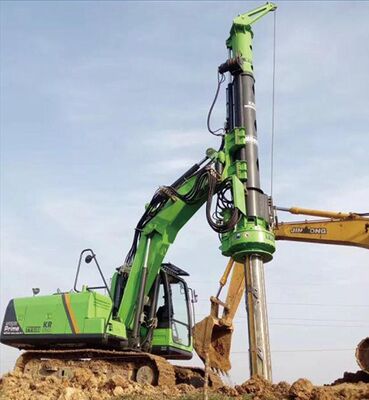 Máquina de pilhas rotativas com força de elevação de 50kN, torque de saída da cabeça rotativa de 35kNm e inclinação para a frente de 10° para uma construção eficiente da fundação da pilha