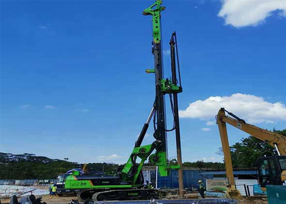 broca montada Rig Machine da terra de 220kNm 28rpm esteira rolante giratória hidráulica