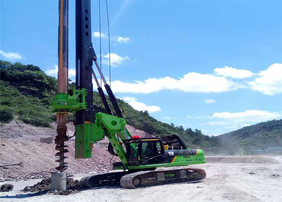 máquina de perfuração hidráulica da perfuração do eixo helicoidal de terra da máquina da pilha da construção de 220kNm 51m