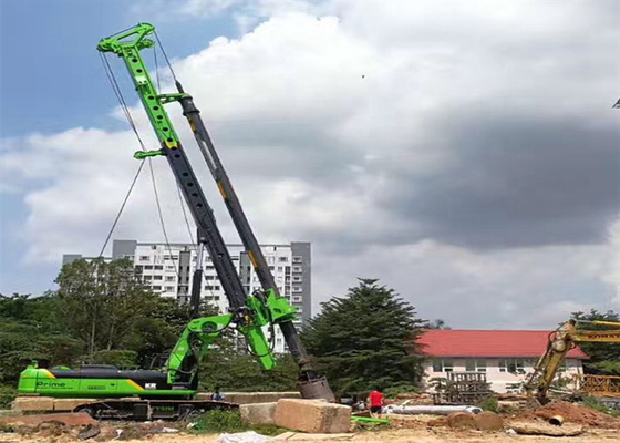 5 à perfuração principal giratória Rig With CAT Chassis 60m/Min da máquina hidráulica da pilha 26Rpm